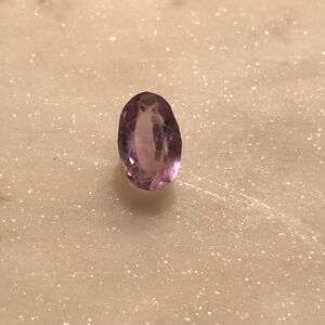 Beautiful Light Purple Gemstone Oval Cut 1.5CT Synthetic